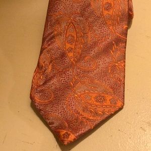 Venturi Uomo Orange Paisley Tie